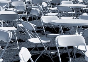 11 Table and chairs in Knoxville, tn